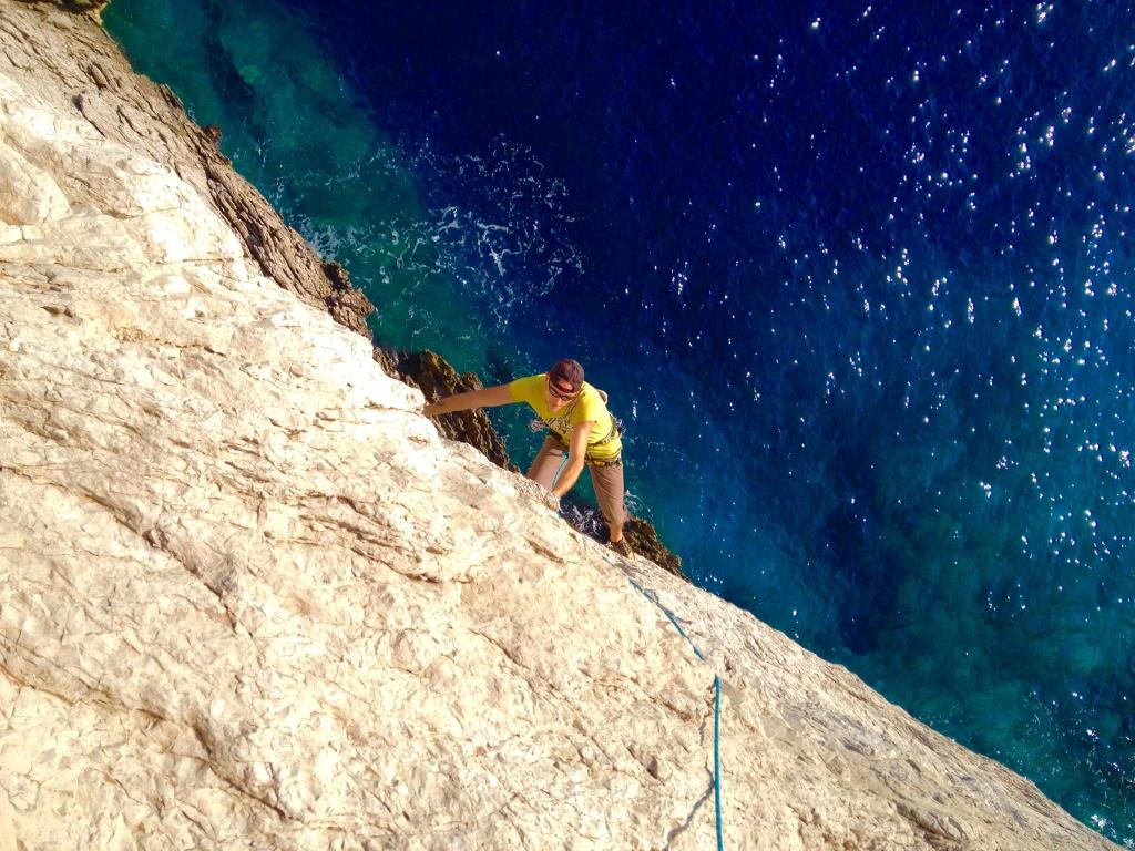 BLU arrampicata punta campanella photo nicola ciancaglini