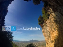 (Italiano) Corso Stage Base Arrampicata Climbing in Campania - high amalfi coast agerola lettere napoli