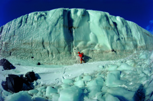 Walter Bonatti, Antartide (quadrante neozelandese). Novembre dicembre 1976, ©Walter Bonatti/Contrasto - See more at: http://www.artslife.com/2014/11/10/walter-bonatti-fotografia-passione-travolgente-per-lavventura/#sthash.gCZBKpV4.dpuf